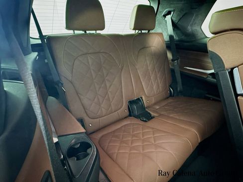 Certified 2024 BMW X7 xDrive40i AWD/4WD image 29