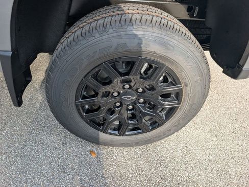 New 2026 Chevrolet Colorado W/T RWD image 11
