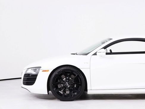Used 2011 Audi R8 V10 AWD/4WD image 12