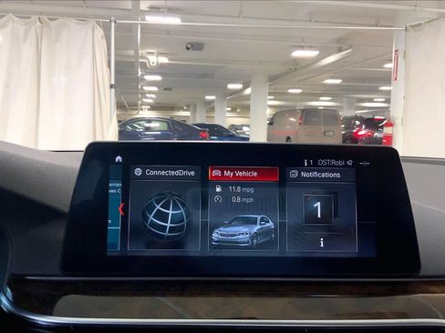 Used 2019 BMW 530i xDrive w/ Executive Package image 35