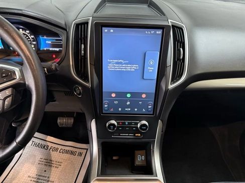 Used 2023 Ford Edge SEL image 31