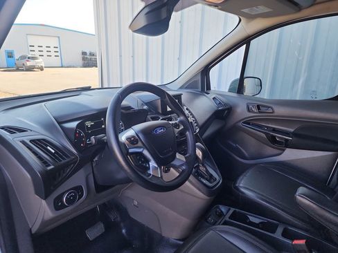 Used 2022 Ford Transit Connect XL image 14