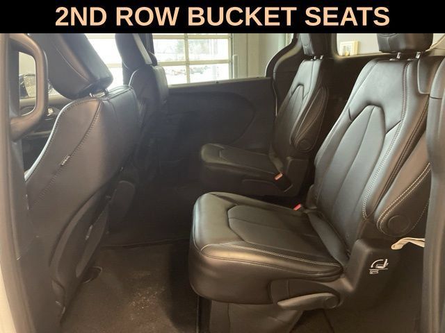 New 2026 Chrysler Pacifica Select w/ S Appearance Package AWD/4WD image 29