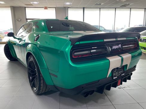 Used 2019 Dodge Challenger SRT Hellcat Redeye image 5