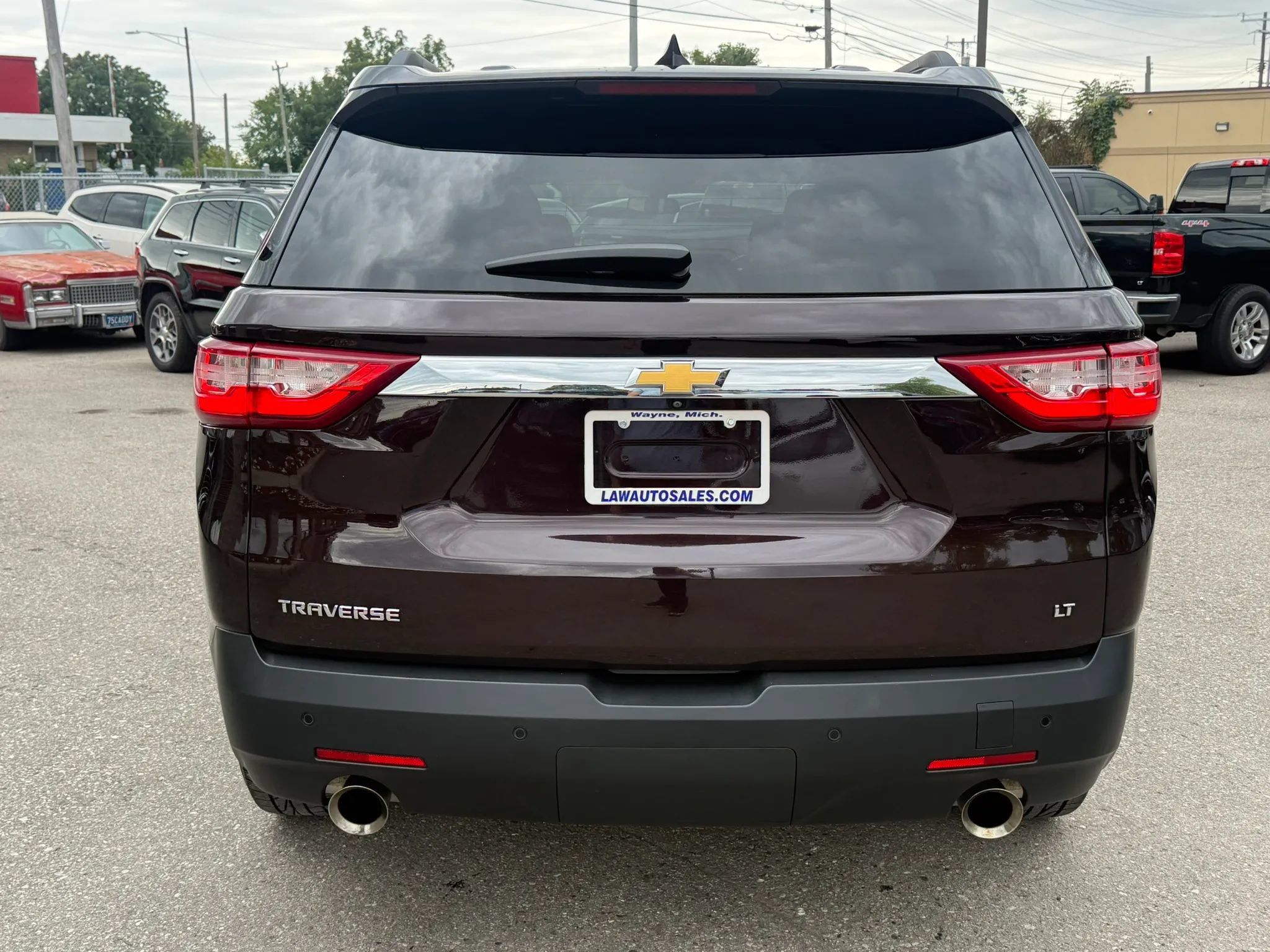 Used 2020 Chevrolet Traverse LT FWD image 6