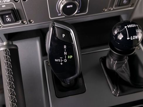 Used 2025 INEOS Grenadier Station Wagon AWD/4WD image 26