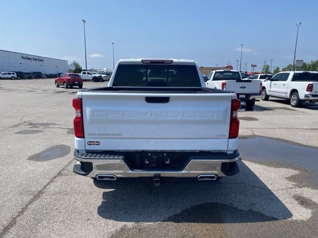 Used 2022 Chevrolet Silverado 1500 LTZ AWD/4WD image 5