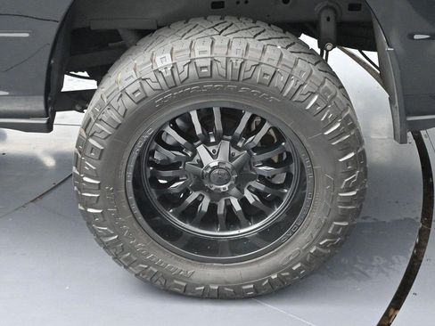 Used 2024 RAM 2500 Laramie w/ Night Edition AWD/4WD image 30