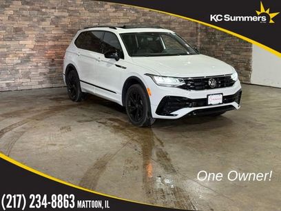 Used 2024 Volkswagen Tiguan SE R-Line
