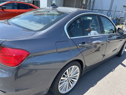 Used 2012 BMW 328i Sedan RWD image 3