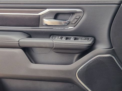 New 2026 RAM 1500 Laramie AWD/4WD image 19