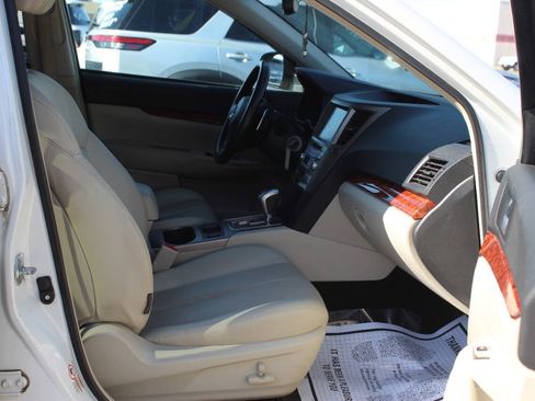 Used 2012 Subaru Outback 2.5i Limited AWD/4WD image 9