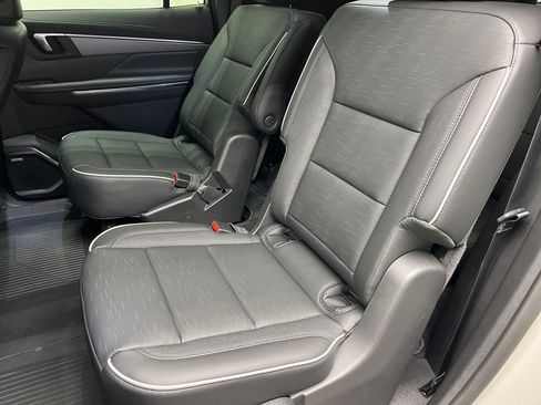 New 2026 Buick Enclave Sport Touring FWD image 6