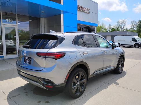 Used 2023 Buick Envision Essence w/ Sport Touring Package AWD/4WD image 5