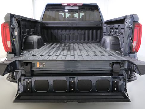 Used 2021 GMC Sierra 1500 Denali w/ Denali Ultimate Package image 26