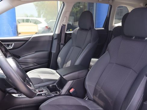Used 2021 Subaru Forester Premium AWD/4WD image 14