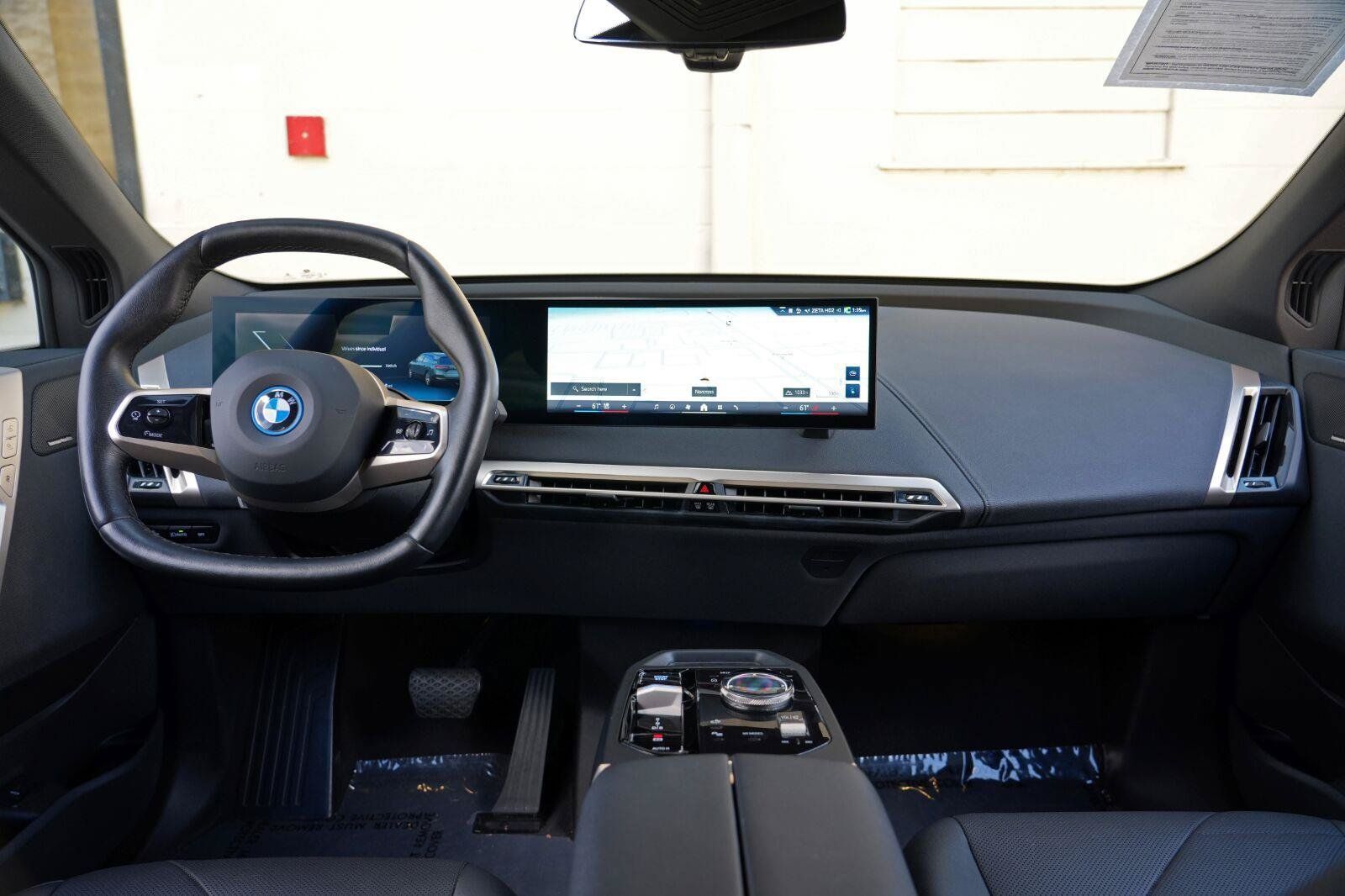 Used 2024 BMW iX xDrive50 w/ Convenience Package AWD/4WD image 12
