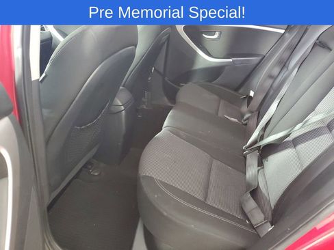 Used 2016 Hyundai Elantra GT FWD image 13