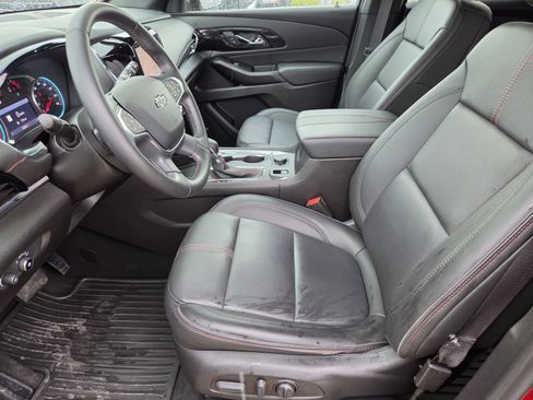 Used 2023 Chevrolet Traverse RS AWD/4WD image 14