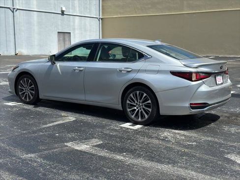 Used 2021 Lexus ES 250 w/ Premium Package AWD/4WD image 6