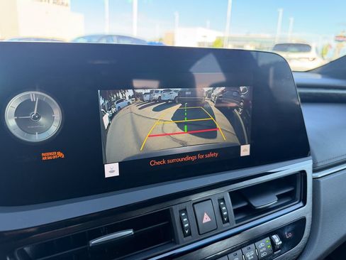 Used 2023 Lexus ES 350 w/ Premium Package FWD image 26