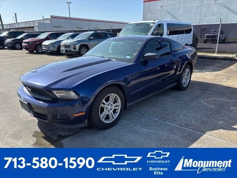 Used 2012 Ford Mustang Coupe RWD image 1