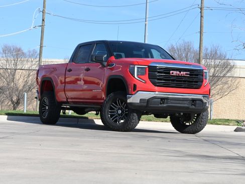 Used 2023 GMC Sierra 1500 Pro w/ Pro Value Package image 2