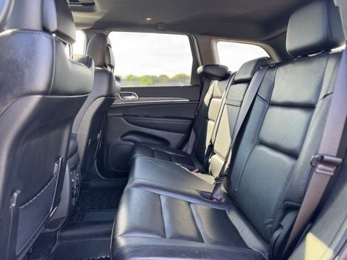 Certified 2021 Jeep Grand Cherokee Limited image 11