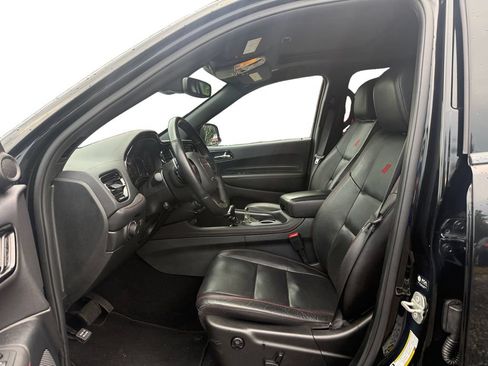Used 2024 Dodge Durango GT RWD image 9