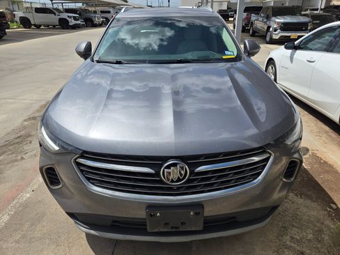 Used 2022 Buick Envision Essence w/ Technology Package I FWD image 2