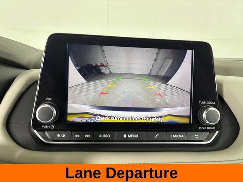 Used 2023 Nissan Rogue SV w/ SV Premium B Package FWD image 19