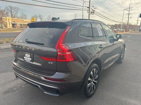 Certified 2025 Volvo XC60 B5 Plus w/ Climate Package image 5