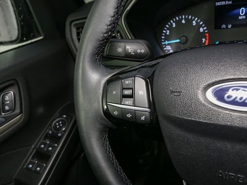 Used 2022 Ford Escape SEL image 29