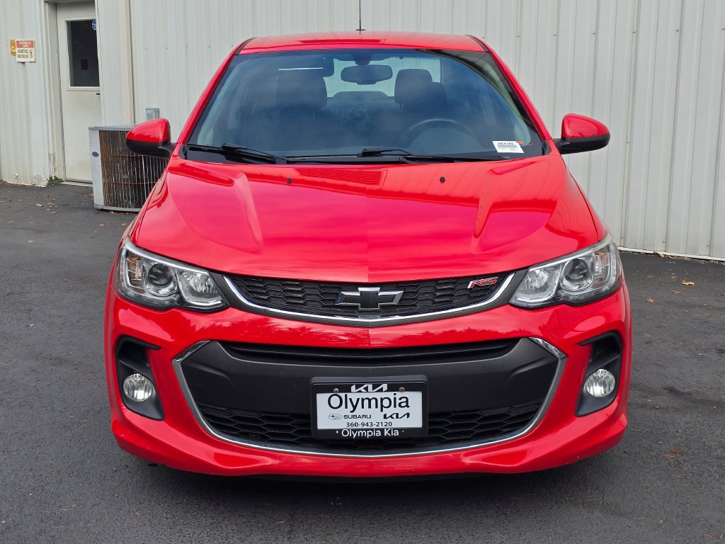 Used 2018 Chevrolet Sonic LT w/ Convenience Package FWD image 2