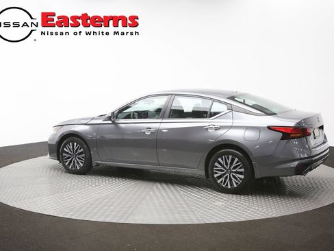 Used 2023 Nissan Altima 2.5 SV w/ SV Premium Package AWD/4WD image 62