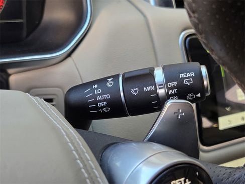 Used 2022 Land Rover Range Rover Sport HSE Silver Edition image 27