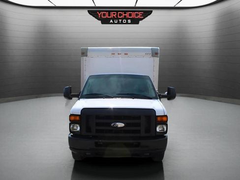 Used 2014 Ford E-350 and Econoline 350 Super Duty image 2