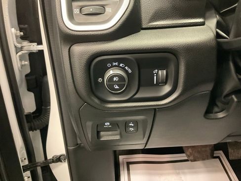 Used 2025 RAM 1500 Big Horn image 33