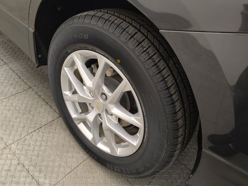 Used 2022 Chevrolet Equinox LS AWD/4WD image 31