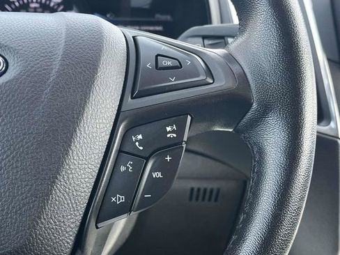 Used 2022 Ford Edge Titanium image 29