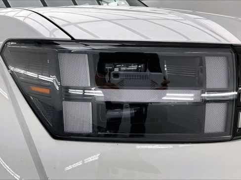 Used 2026 Hyundai Santa Fe SEL FWD image 30