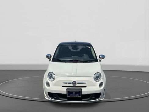 Used 2018 FIAT 500 Lounge FWD image 2