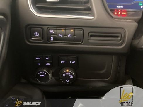 Used 2023 Chevrolet Tahoe RST AWD/4WD image 11