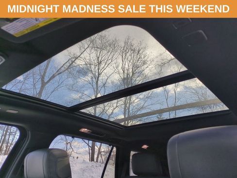 Used 2024 Toyota Sequoia Platinum image 16