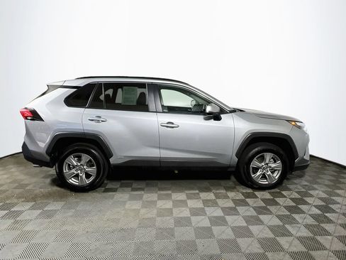 Certified 2025 Toyota RAV4 XLE AWD/4WD image 8