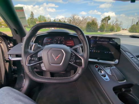 Used 2020 Chevrolet Corvette Stingray Preferred Cpe w/ 2LT Preferred Equipment Group image 12