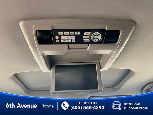 Used 2017 Honda Pilot Elite image 28