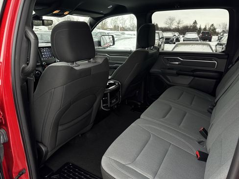 Used 2021 RAM 1500 Big Horn image 21