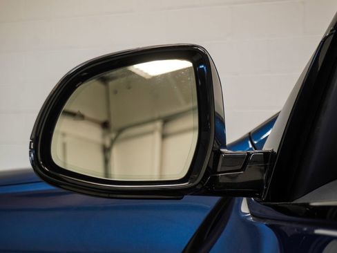 Used 2023 BMW X4 xDrive30i AWD/4WD image 47