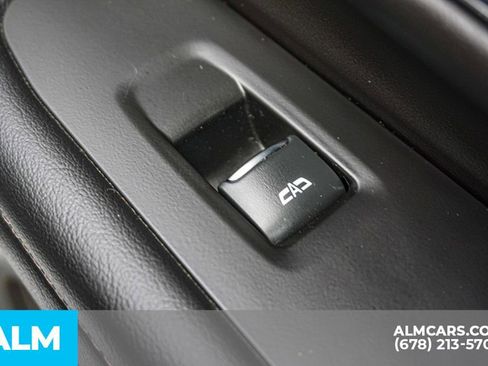 Used 2022 Chevrolet Suburban High Country image 55